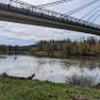 Eerst via de brug de Donau oversteken, daarna heerlijk langs het water fietsen. 